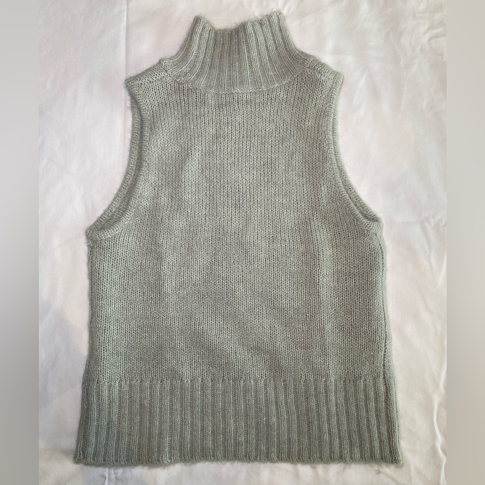 Zara Sweater Vest | Size M | Alpaca Blend | Turtleneck